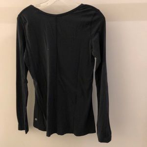 lululemon athletica Tops - Lululemon black LS top, sz 4, 68082 lululemon athletica Tops - Lululemon black LS top, sz 4, 68082